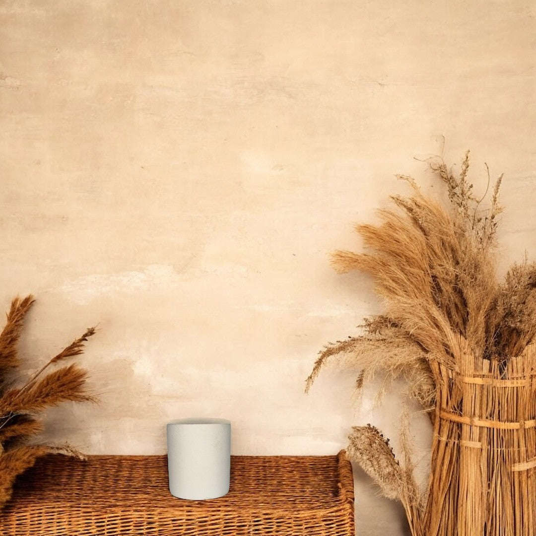 Timeless Library Candle – The Scent of Wisdom, Aged Leather & Oak