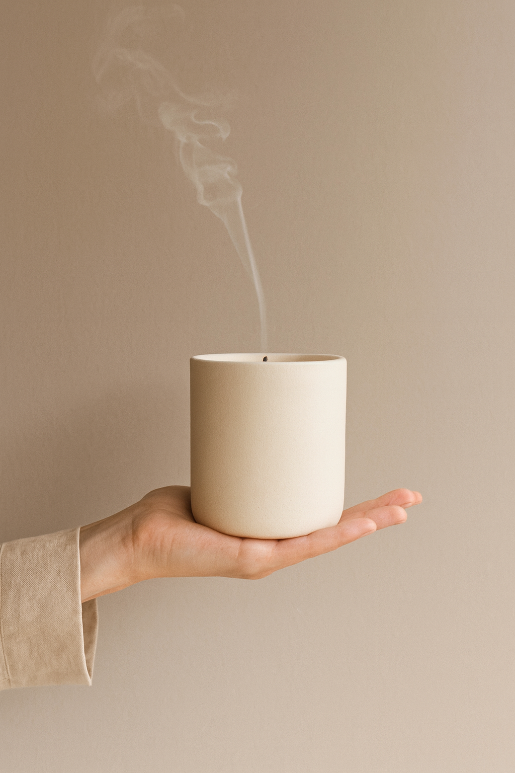 Velvet & Smoke | Amber & Oud Refillable Candle